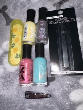 Nail polish bundle